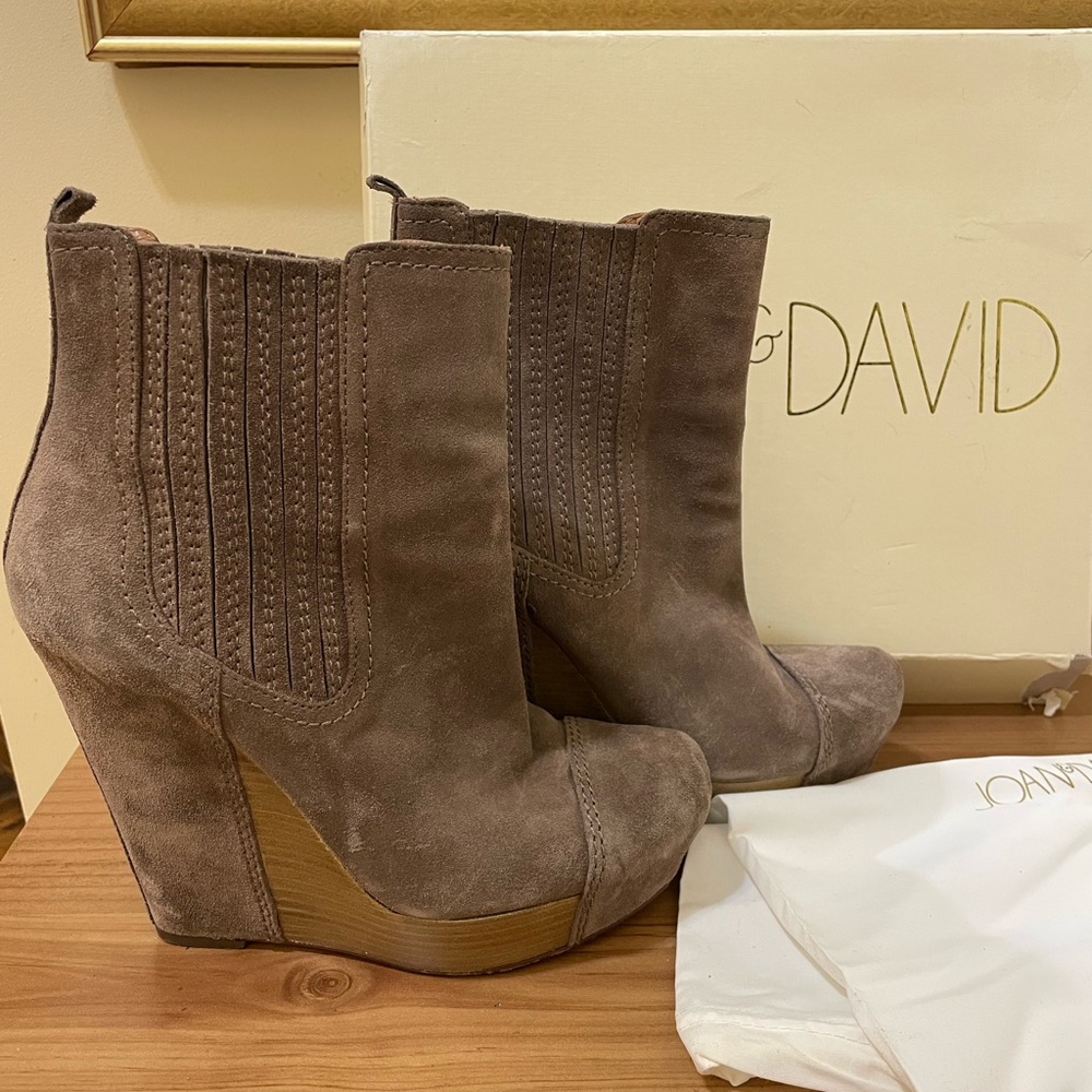 Joan & David Suede Booties - 6